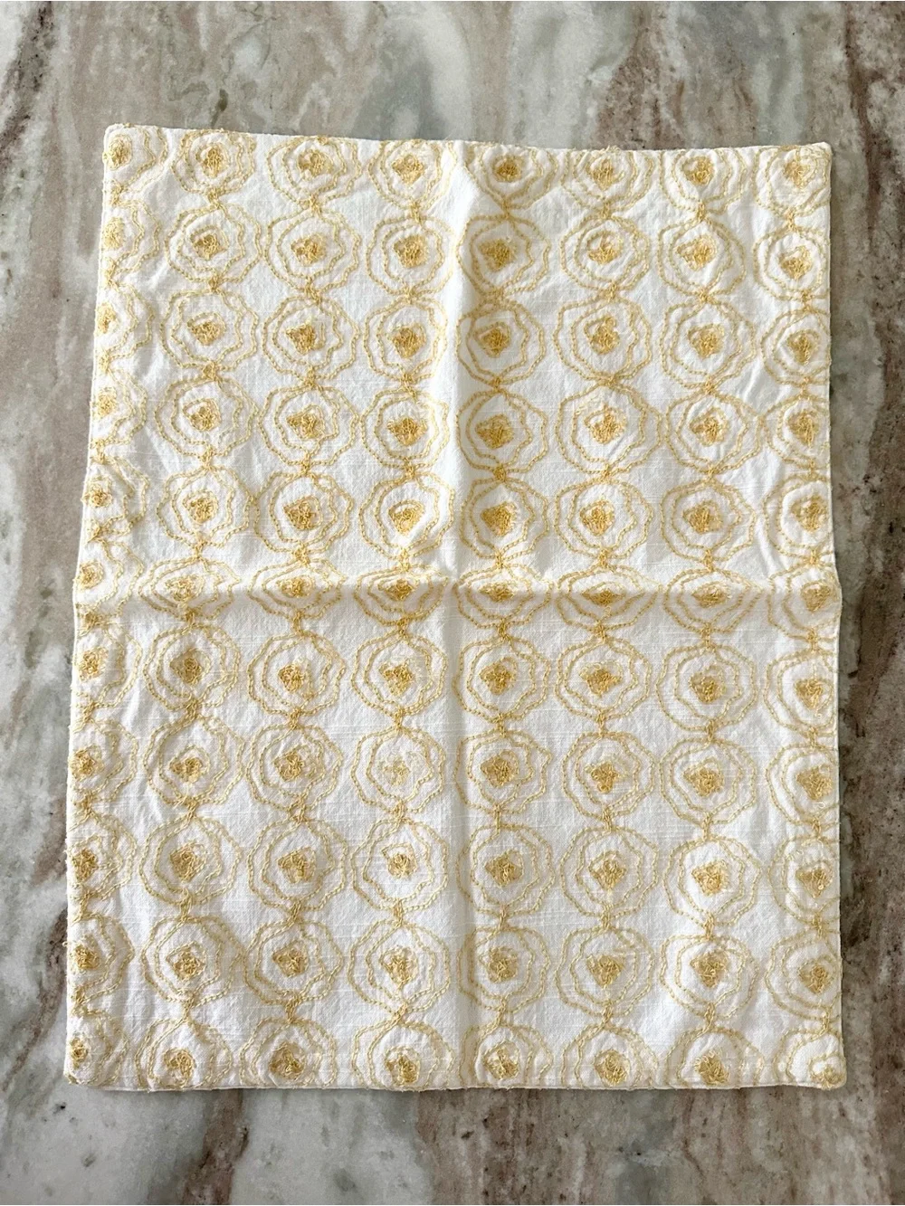 Set of 4 Floral Cloth Embroidered Placemats in Yellow & White